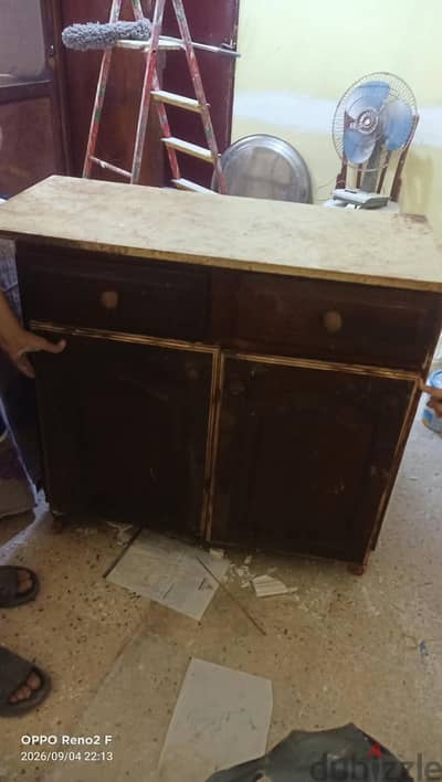 مطبخ زان احمر عمولة متين جدا مقاس ٩٠ سم