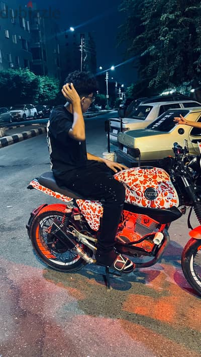 v200مكنه