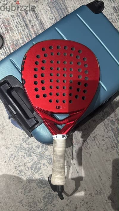 Wilson bela v2 2023 مضرب بادل