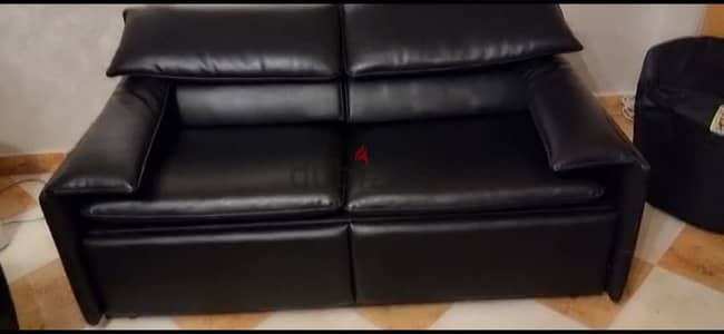 Mohm real leather couch - Black