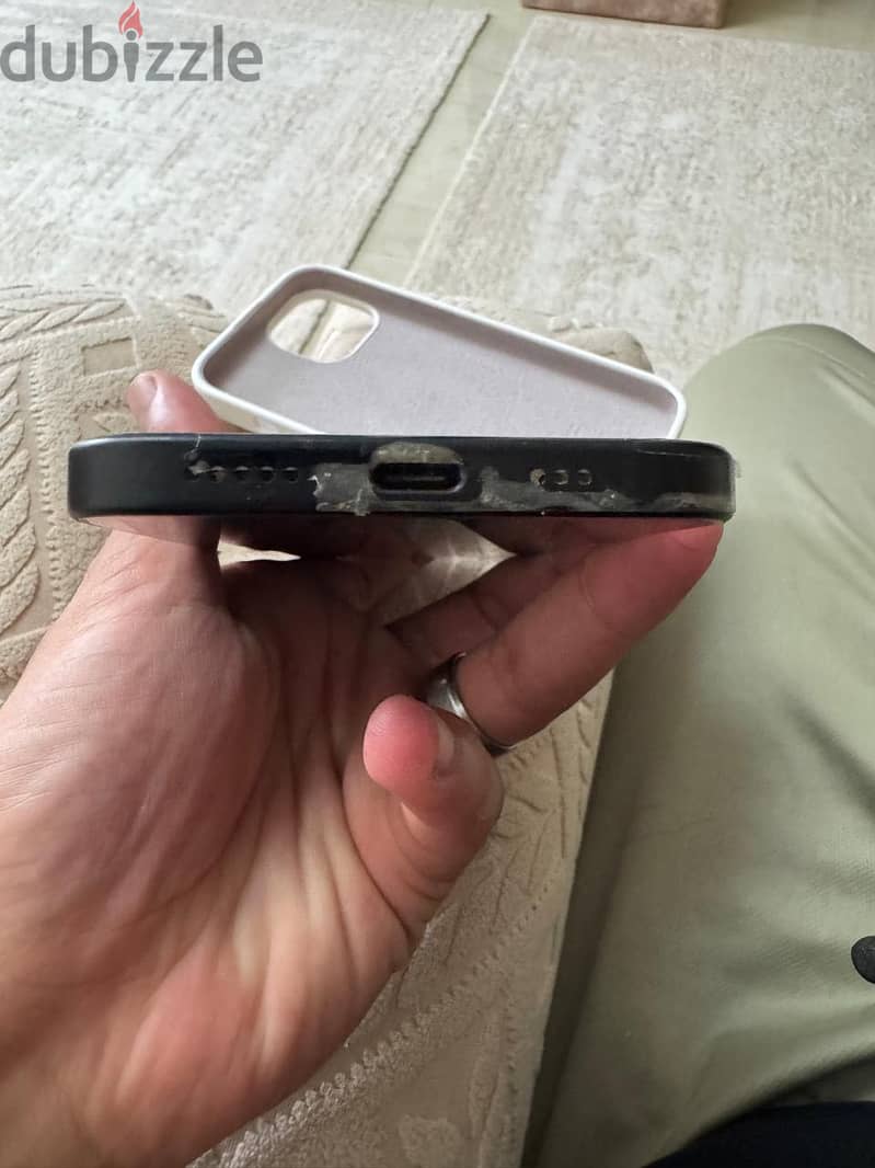 Apple - iPhone 15 4
