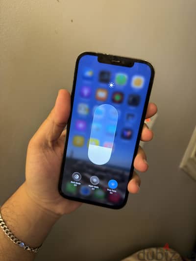 Apple - iPhone 12 Pro Max لسرعة البيع شغال كل حاجة ومعفي