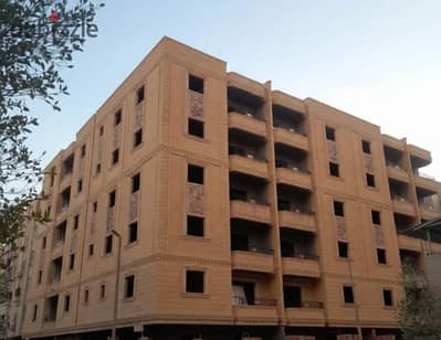 The opportunity you are looking for. . 165m and immediate delivery in the Gardens of the Pyramids!