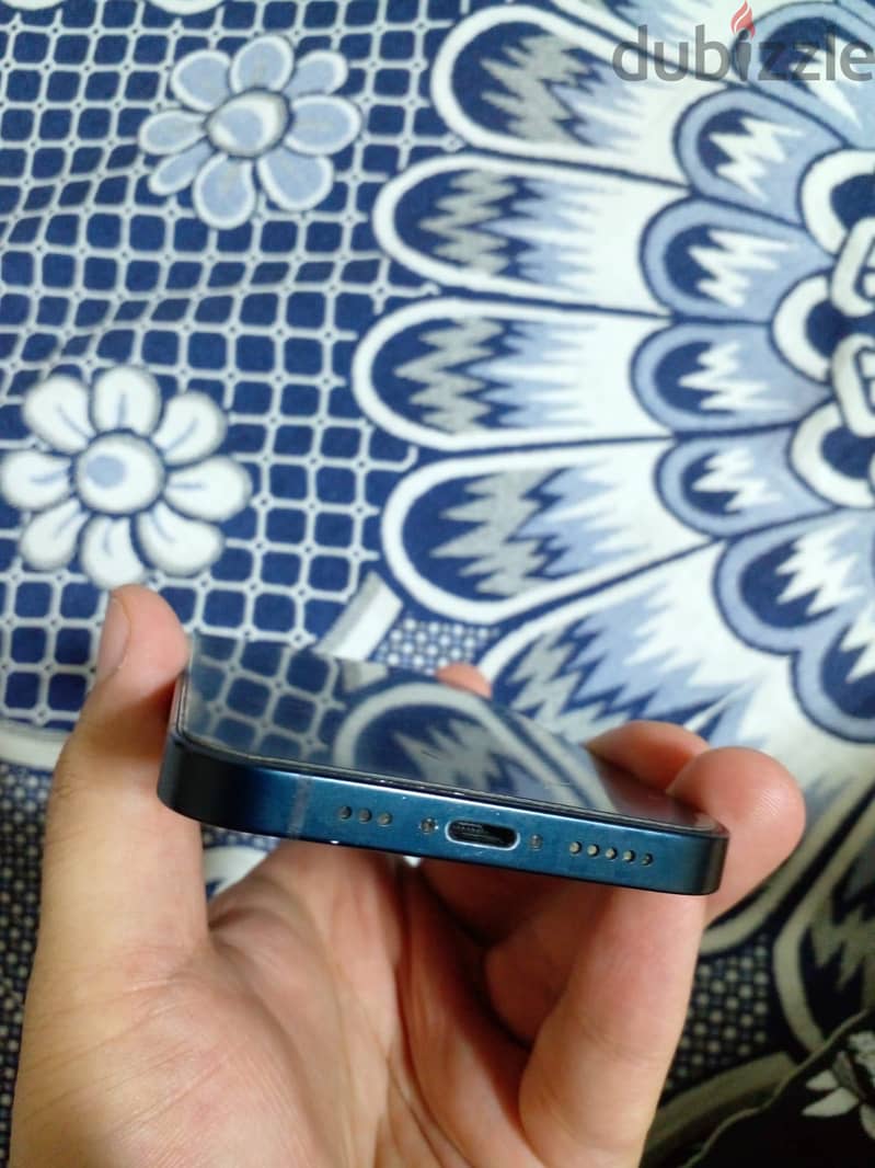 Apple - iPhone 13 1