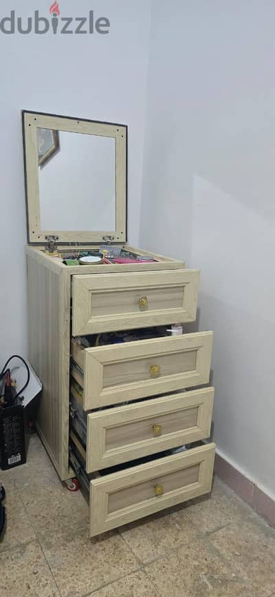 وحدة أدراج ألمنتال