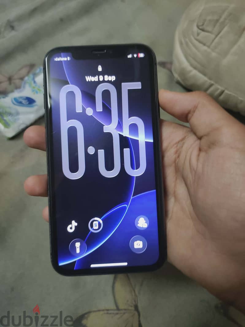 Apple - iPhone 11 5