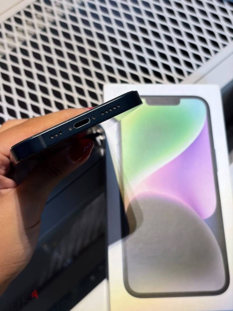 Apple - iPhone 14 8