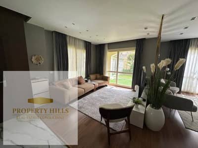 Corner townhouse for sale, 198 sq m, in Hyde Park, ready for viewing. Available for sale below the original price with a 5% down payment and flexible installments.