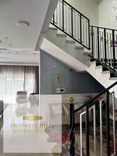 Villa for sale, 200 sq m, in Hyde Park, ready for viewing. Available for sale below the original price with a 5% down payment and flexible installments.