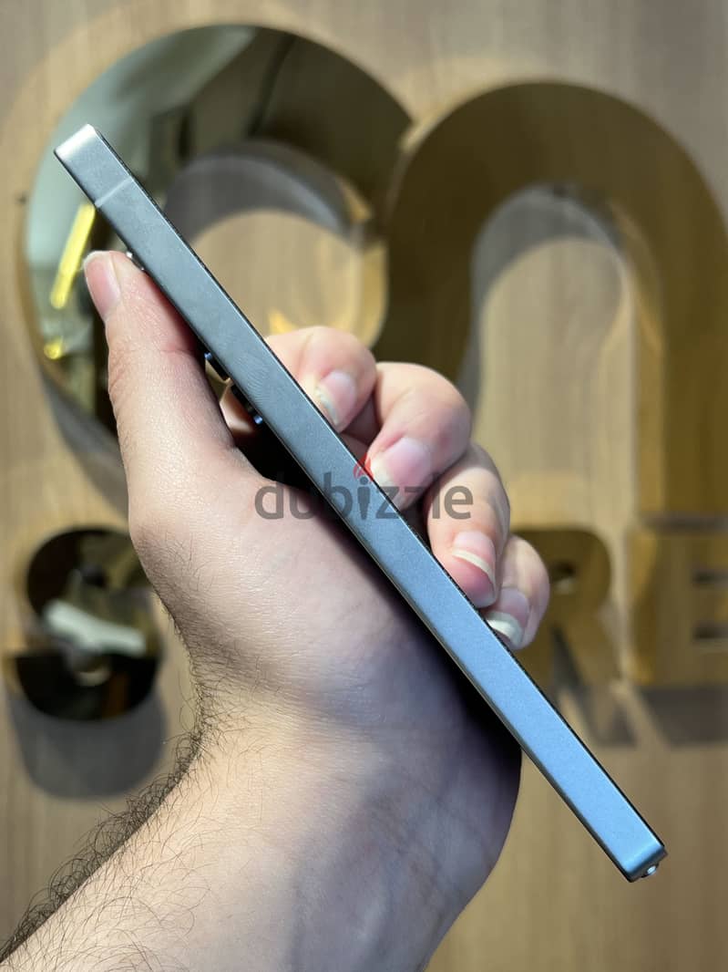 Samsung S25 Ultra 4