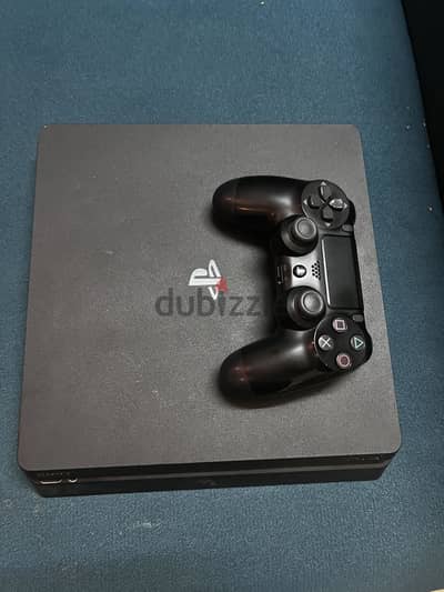 PS4 slim نضيف