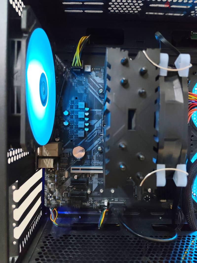 PC GAMING APU 4650G  3