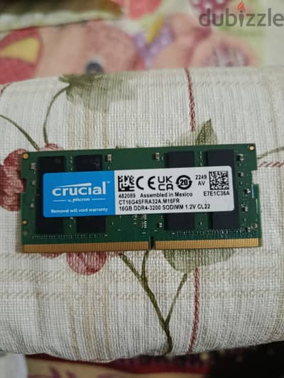 رام لابتوب Crucial 16GB DDR4 3200MHz — بحالة ممتازة + متاحة للتجربة قب