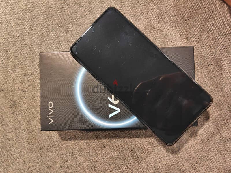 فيفو V60 لابت 4g 13