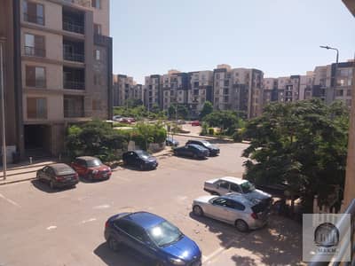 Apartment for sale in Jannat Misr, Fifth Settlement, first floor, 130 square meters, 3 rooms and 2 bathrooms, super deluxe finishing
