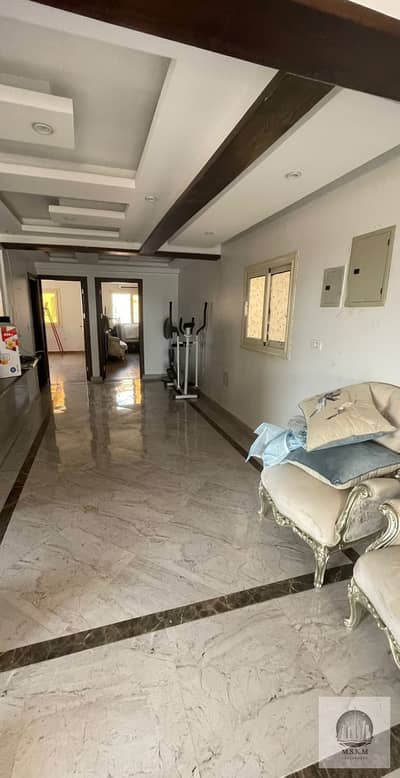 Apartment for sale in Al Banafseg 2 Villas, third floor, 165 sq m + 40 sq m terrace, two bedrooms and two bathrooms, ultra-super deluxe finishing, all