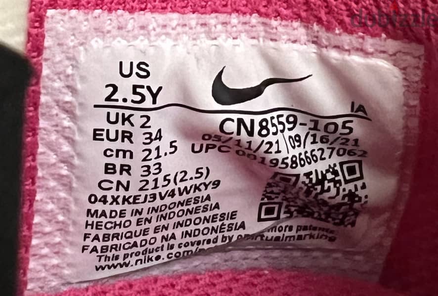 Nike Girls Sneakers 3