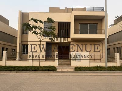 Standalone villa with roof For sale in Palm hills new Cairo - Type E3-Ready to move-installments till 2028