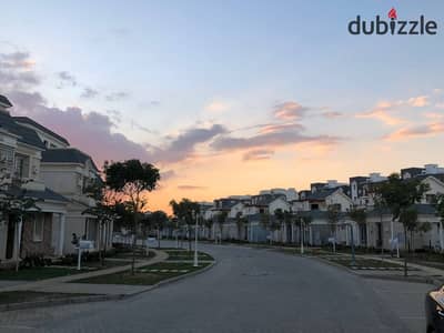 Ready to Move 305m Townhouse for Sale in Mountain View iCity New Cairo