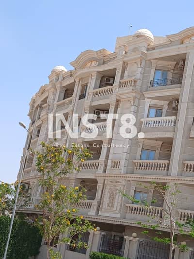 شقة للبيع بتشطيب عالي الجودة والمطبخ في اللوتس