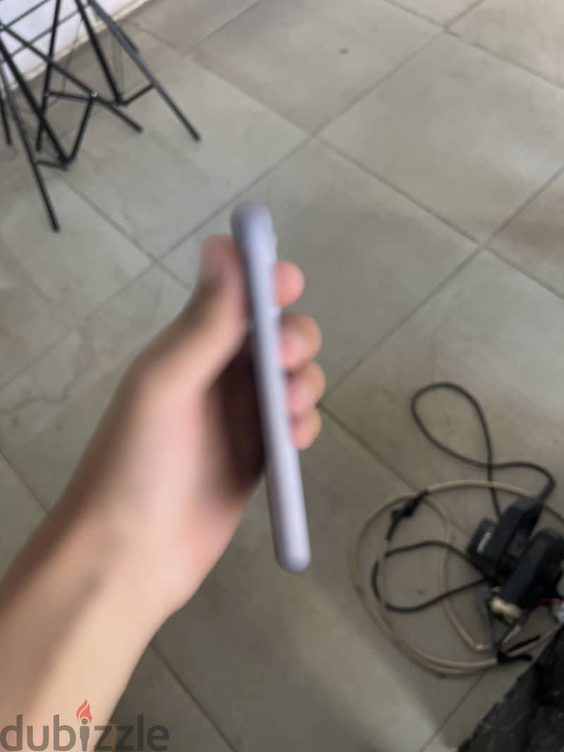 Apple - iPhone 11 2