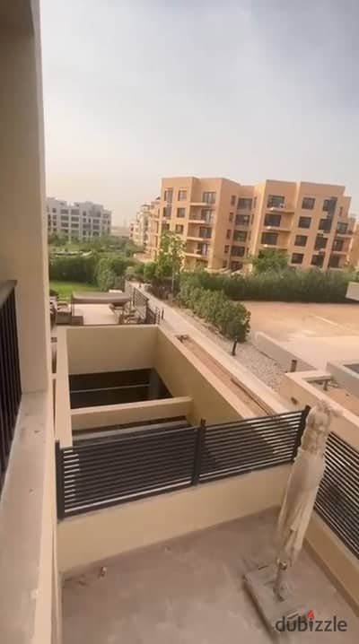 شقة ريسيل مميزة متشطبة استلام فوري للبيع بلوكيشن مميز في اكتوبر