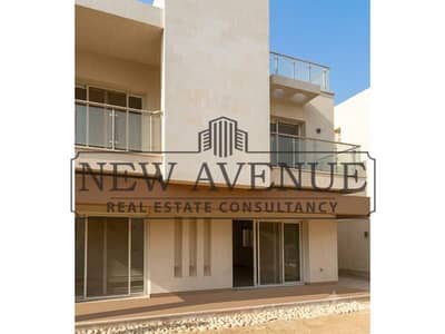 Standalone Villa for Sale in a Prime Location Iconic Tower View - Fully Finished - Ready to move - Big Land Area -  in Al Maqsad New Capital City