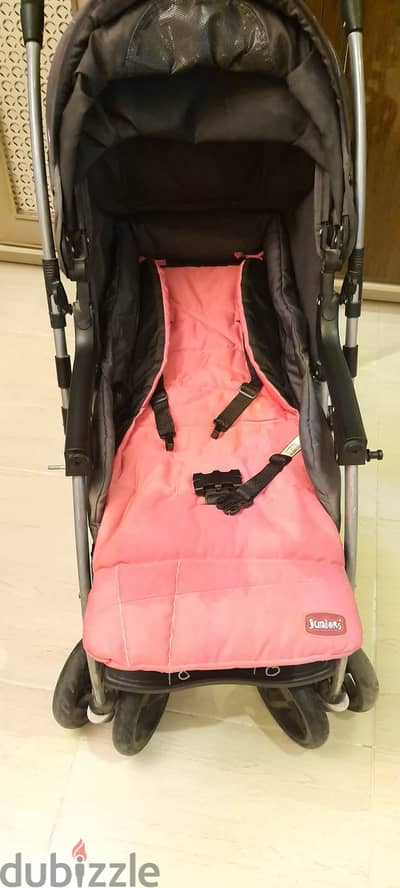 Stroller للبيع