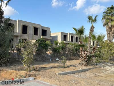 luxurious ultra lux ground floor apartment in rewaya compound nearest delivery lowest metre price most prime location , city scape offer 7% over 10 y
