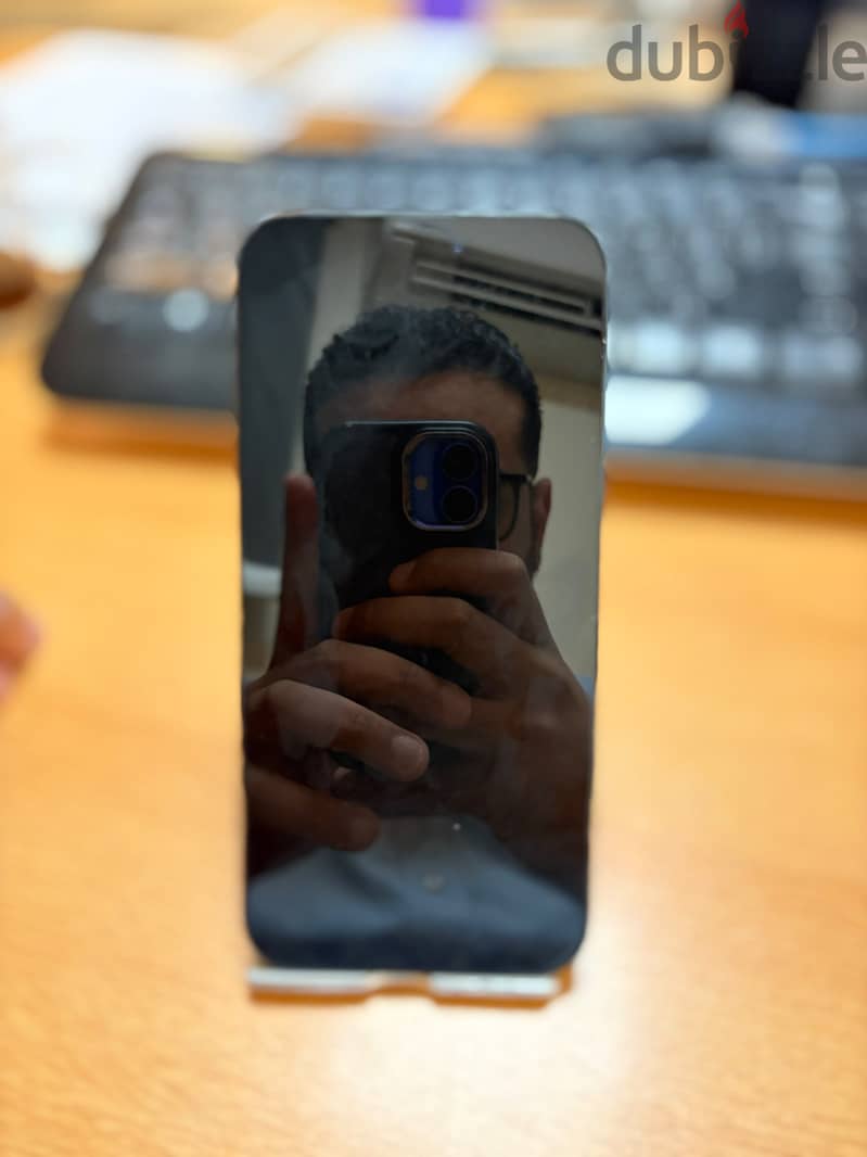 Apple - iPhone 16 Pro Max 2