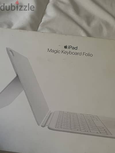 I pad Magic Keyboard folio - 10 generation