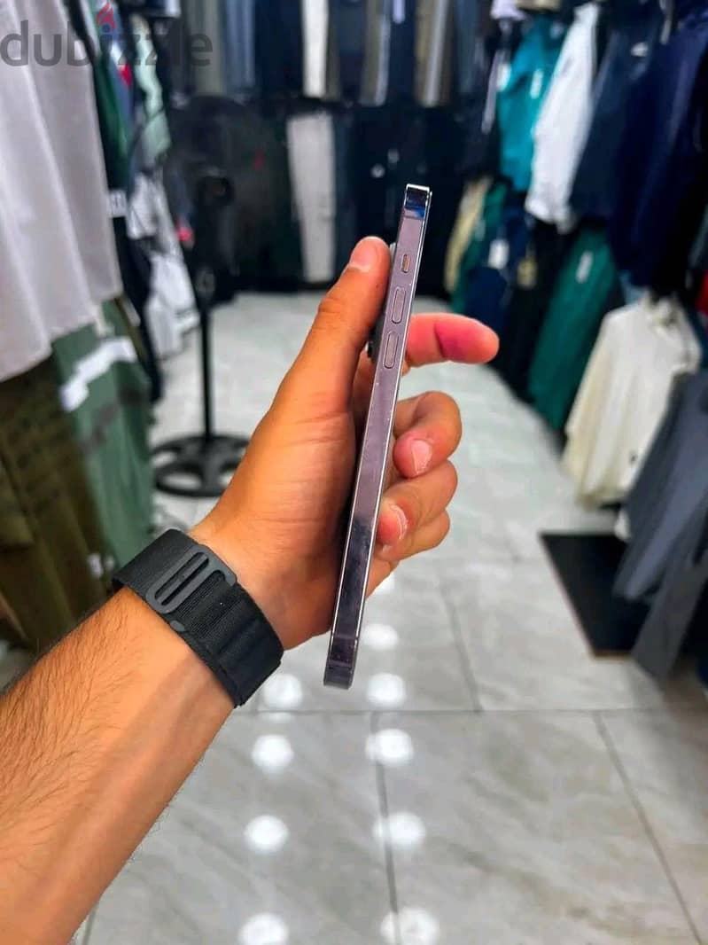 Apple - iPhone 14 Pro Max 3