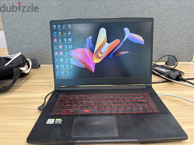 Msi gf65 10 UE 3