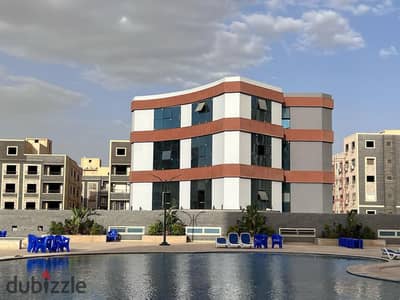 شقة 140م خصم يبدأ من مليون ج - استلام فوري بمقدم 10% فقط | بين الجامعة الأمريكية والتسعين