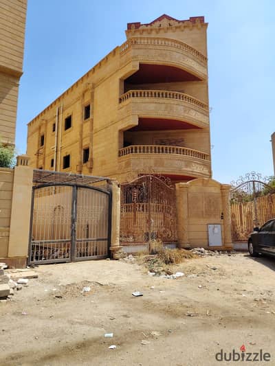 فيلا للبيع فى اكتوبر بالتوسعات الشمالية ( المخابرات ب ) الدفاع الوطنى