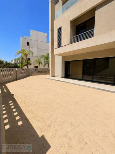 Ground duplex with a garden of 176 meters and a kitchen