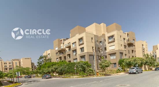 شقة ١٥٠م مفروشة ببرايفت جاردن للإيجار في فيليدج جيت Village Gate التجمع الخامس القاهرة الجديدة بالقرب من الجامعة الامريكية AUC ومول بوينت 90