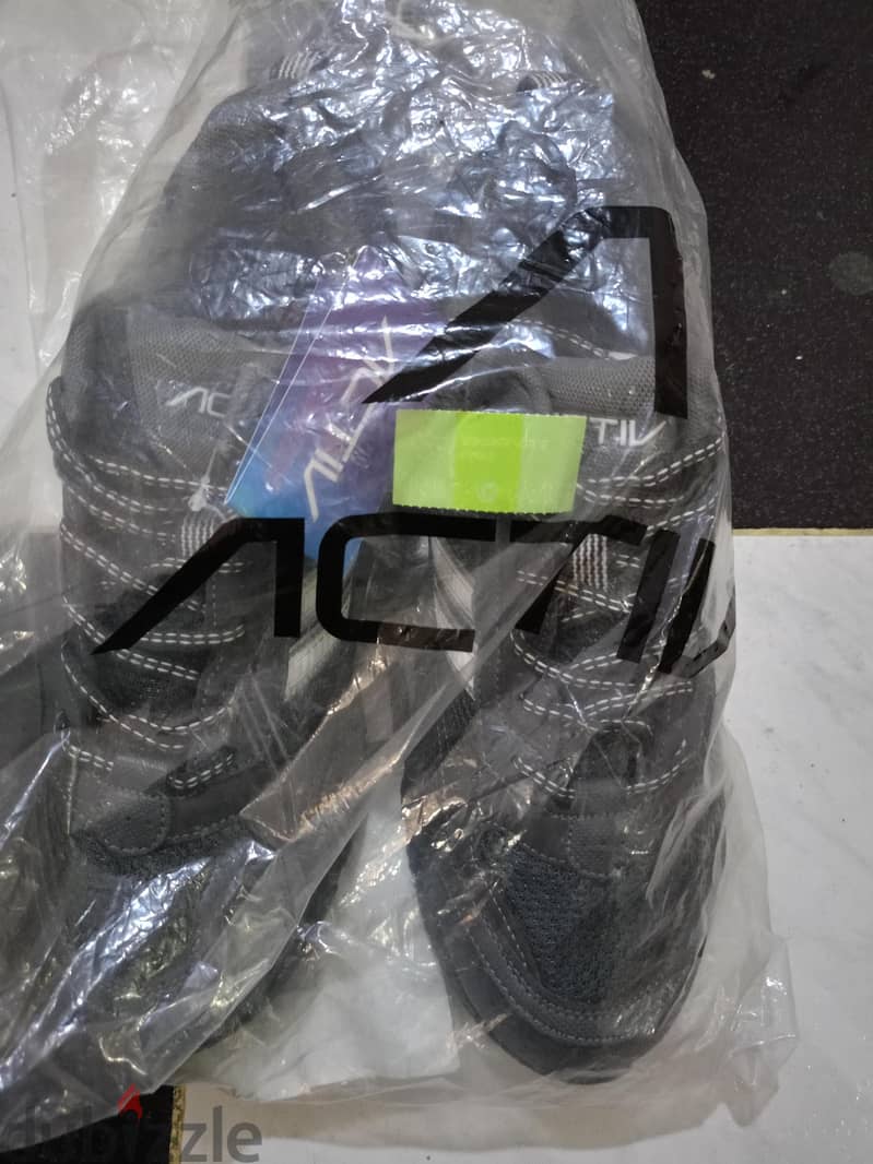 كوتشي Active جديد 1