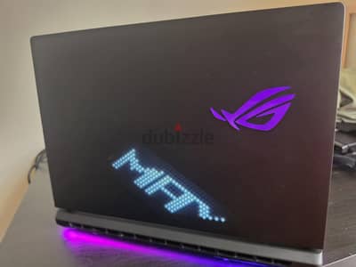 ASUS ROG SCAR 18 like new