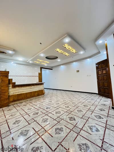 Ground floor apartment with a private entrance in Al-Ajami, Palm Beach, near Dar Al-Dafa Hotel. Luxury and distinctive finishes, registered and fully equipped.