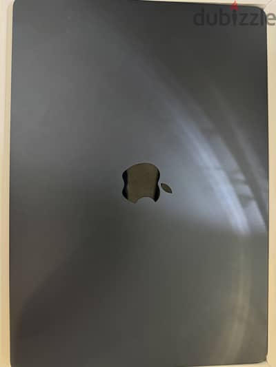 لابتوب MacBook air m5 كسر زيرو