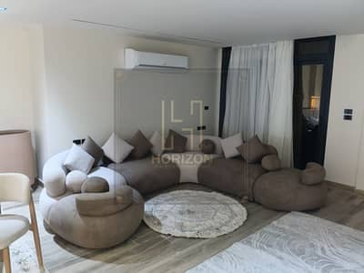 شقة أول استخدام بإطلالة على حمام سباحه للايجار  Apartment For Rent in Azad New Cairo