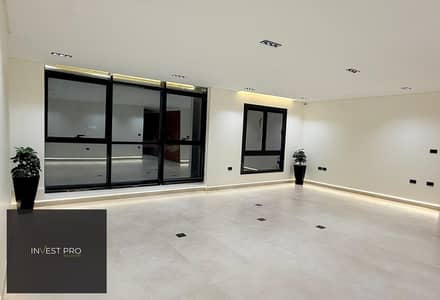 Office in Rayhana Plaza for Rent Finished