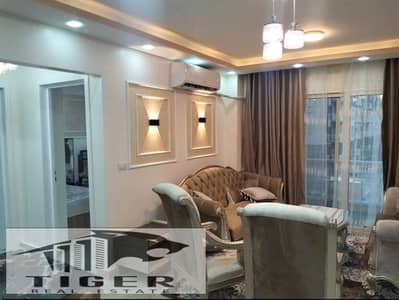 For sale in Madinaty, an apartment of 78m, Group 125, second floor, fully allocated installments and deposit. Sale includes furniture and appliances, or without it, with a gas meter. View of the main street, cash. For communication, phone or WhatsApp 01002715806.