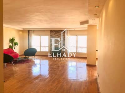 200 sq.m apartment for rent in front of Wadi Degla Club with kitchen and air conditioning - Zahra El Maadi