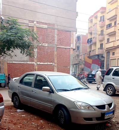 ميتسوبيشي لانسر 2005