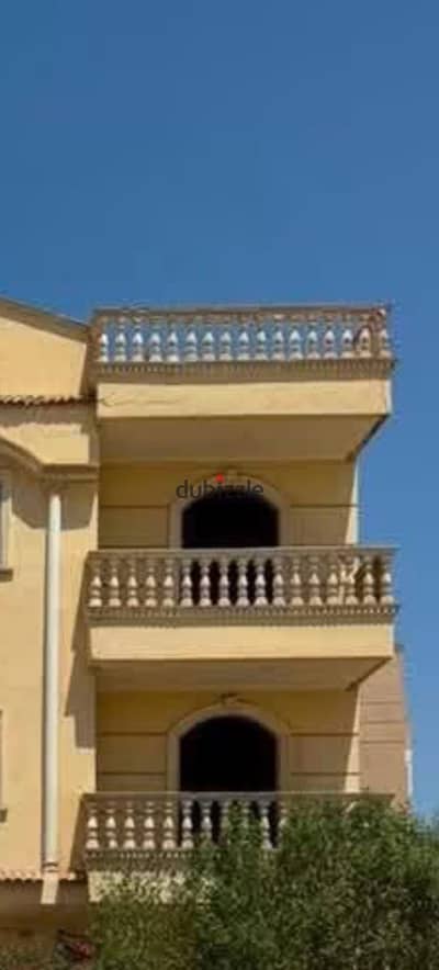 باقل اجمالي شقة للبيع في الحي الثامن – الشيخ زايد  8th District – Sheikh Zayed  موقع مميز باطلالة مفتوحة على لاندسكيب - استلام فوري
