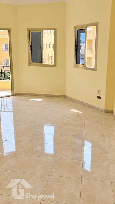 Apartment for Rent in Yasmeen Villas | 180 sqm, Second Floor with Elevator