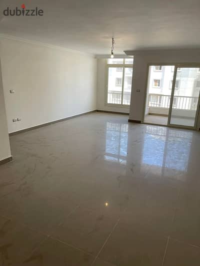 شقة مميزة للبيع في كمبوند جايد Jayd New Cairo بجوار السوق الشرقي الرحاب تشطيب سوبر لوكس أقل سعر في السوق