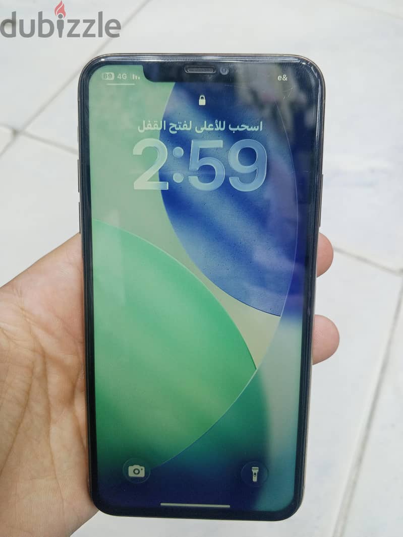 Apple - iPhone 11 Pro Max 1